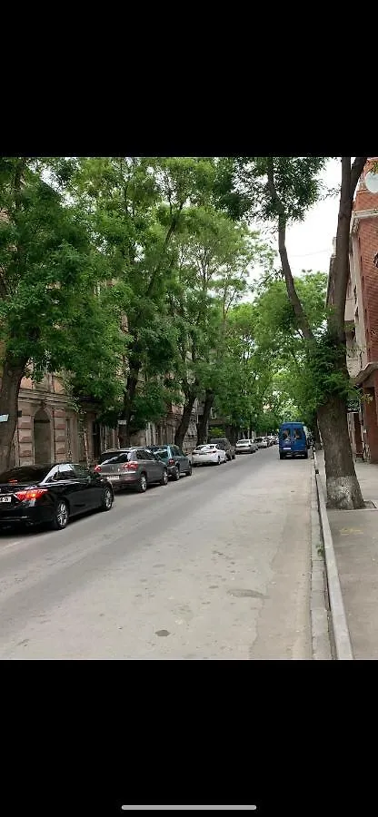 Willa A House In The Historical District Of Tbilisi 0*,