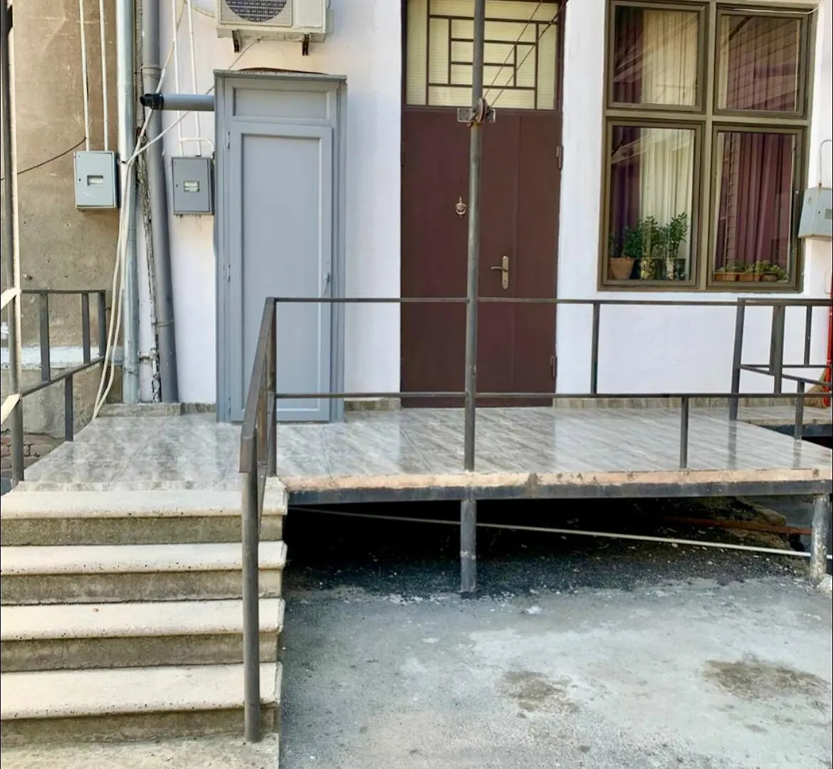 Dom wakacyjny Willa A House In The Historical District Of Tbilisi